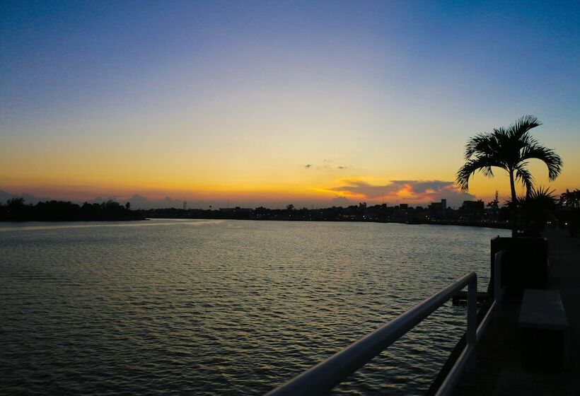 فندق Best Western Riviera Tuxpan