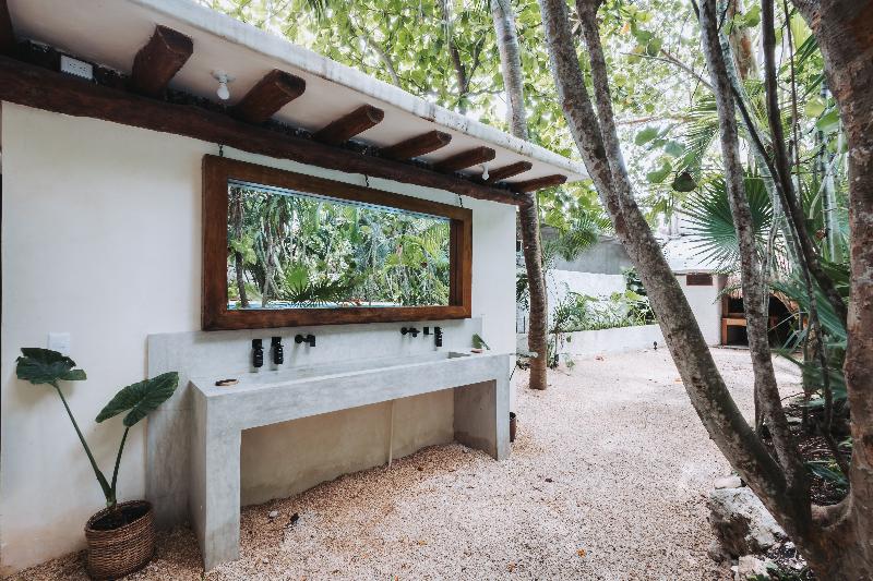 هتل Casa Barbara Holbox