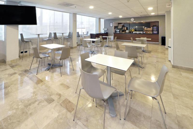 Fotos del hotel City Express Saltillo Sur:  6