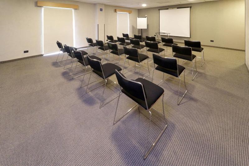 Fotos del hotel City Express Saltillo Sur:  35
