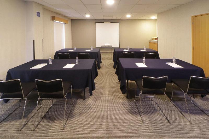 Fotos del hotel City Express Saltillo Sur:  40