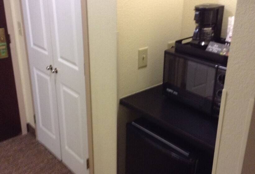 호텔 Comfort Inn & Suites Ft.jackson Maingate