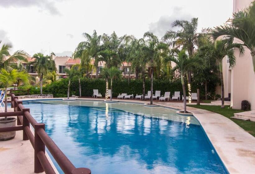 هتل Coral Maya Stay Suites