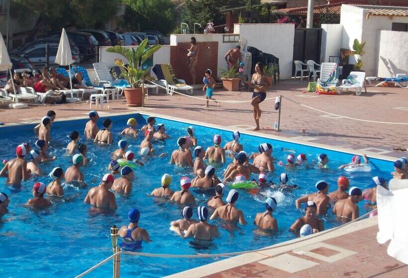 هتل Costa Makauda Residence