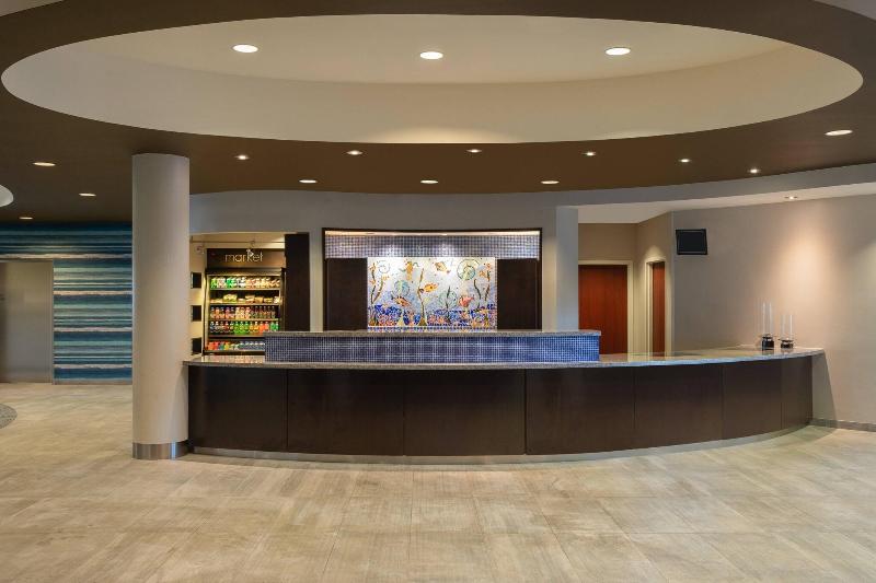 هتل Courtyard By Marriott Fort Lauderdale Airport & Cruise Port