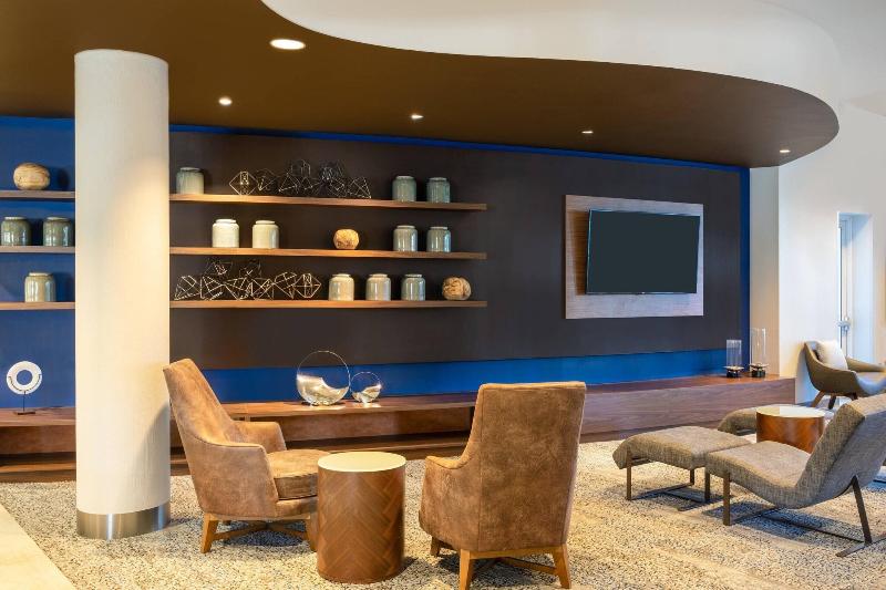 هتل Courtyard By Marriott Fort Lauderdale Airport & Cruise Port