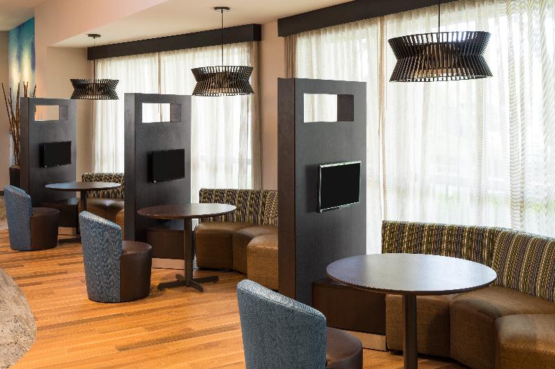 هتل Courtyard By Marriott Fort Lauderdale Airport & Cruise Port