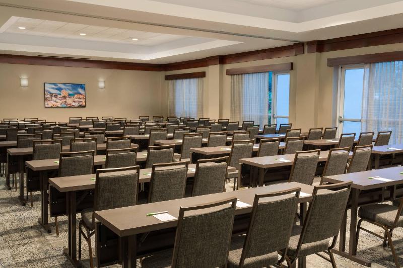 هتل Courtyard By Marriott Fort Lauderdale Airport & Cruise Port