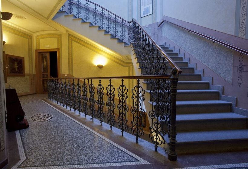 Fotos del hotel Deminka Palace:  11