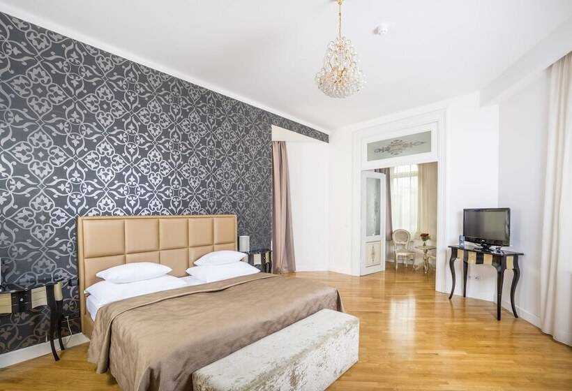 Fotos del hotel Deminka Palace:  2