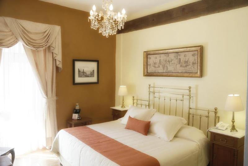 Fotos del hotel El Mesón De Los Poetas:  4