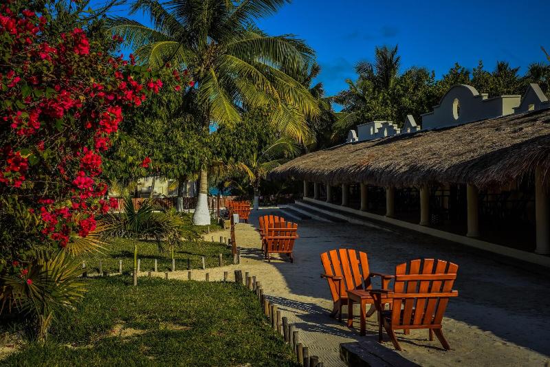 Hotel El Paraiso  Tulum