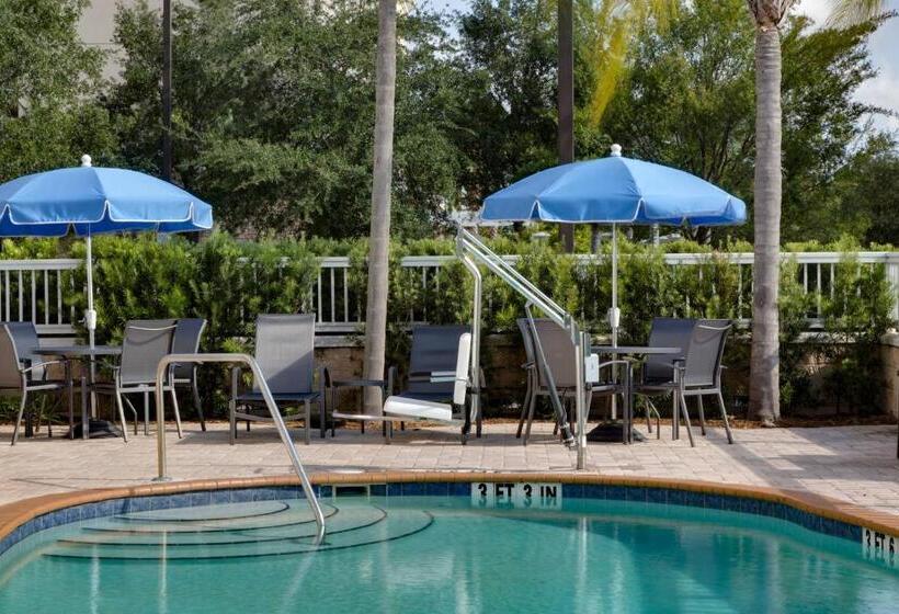 酒店 Fairfield Inn And Suites By Marriott Titusville Kennedy Space Center