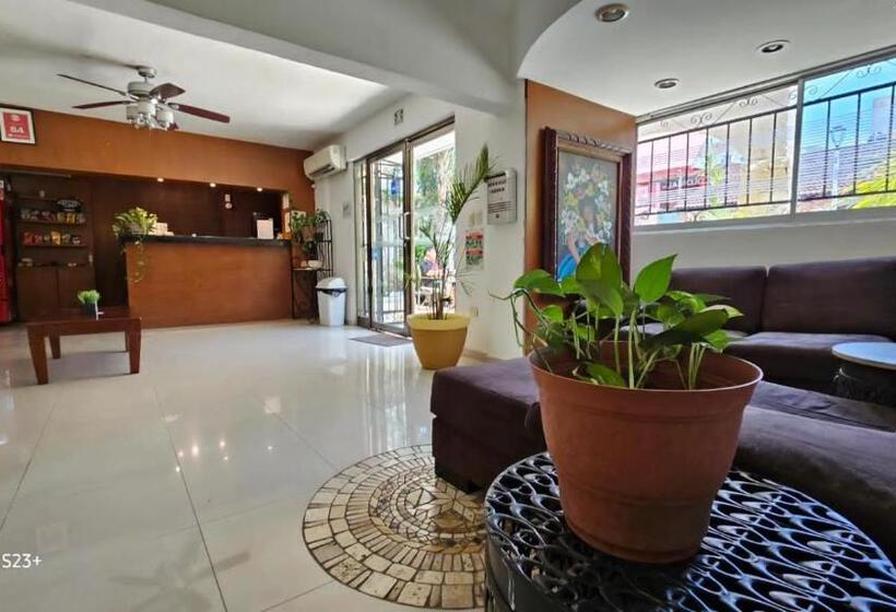 Fotos del hotel Grand  Colonial Cancun:  14