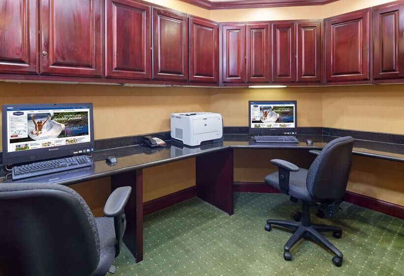 هتل Hampton Inn & Suites Austin South/buda