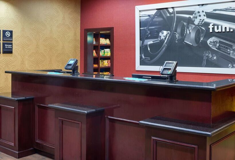 هتل Hampton Inn & Suites Austin South/buda