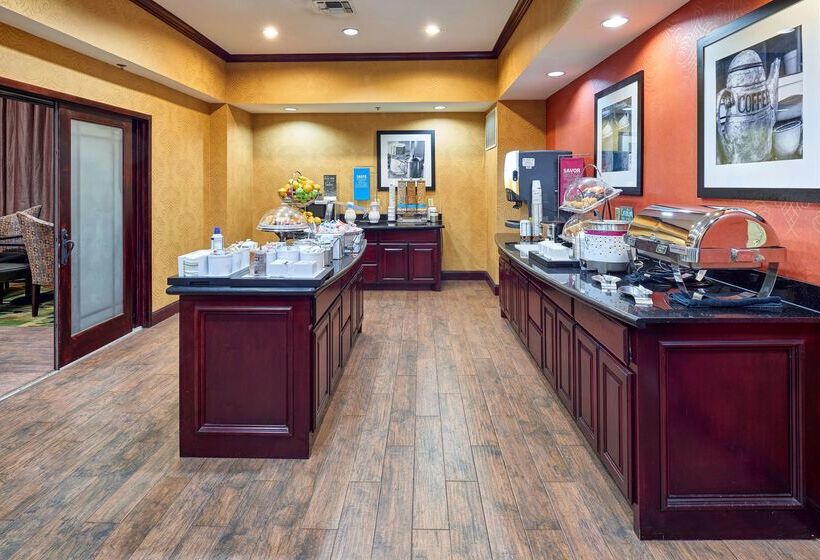 هتل Hampton Inn & Suites Austin South/buda