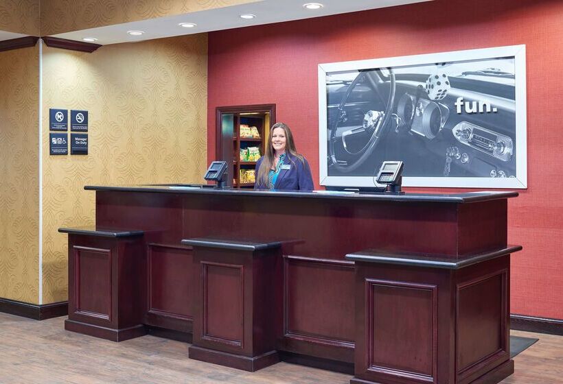 هتل Hampton Inn & Suites Austin South/buda