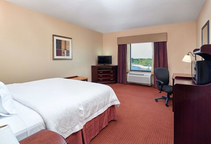 هتل Hampton Inn & Suites Austin South/buda