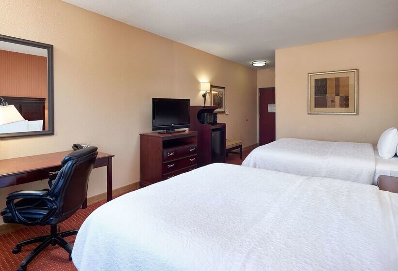 هتل Hampton Inn & Suites Austin South/buda