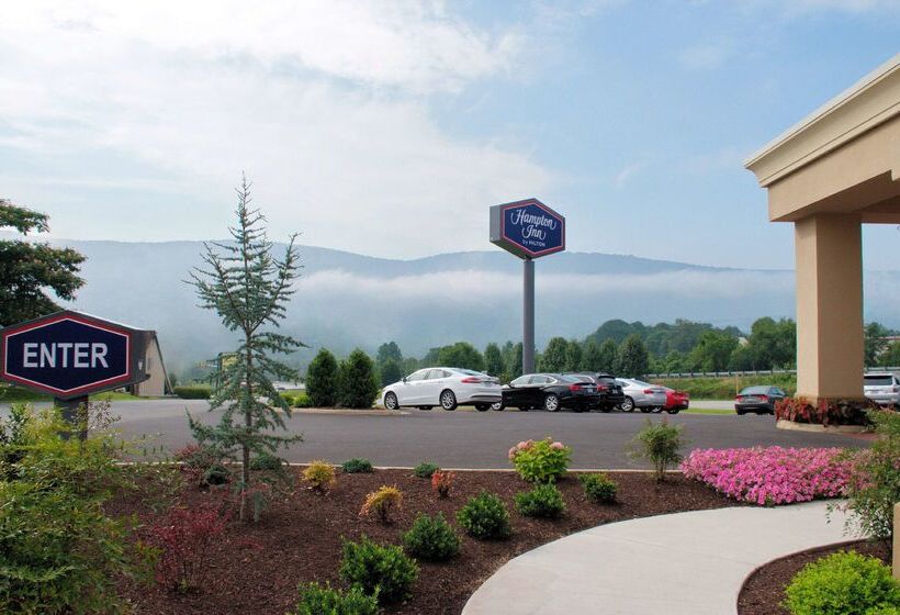 فندق Hampton Inn Covington