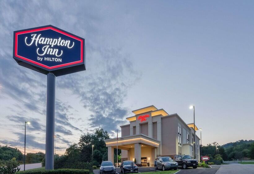 호텔 Hampton Inn Covington