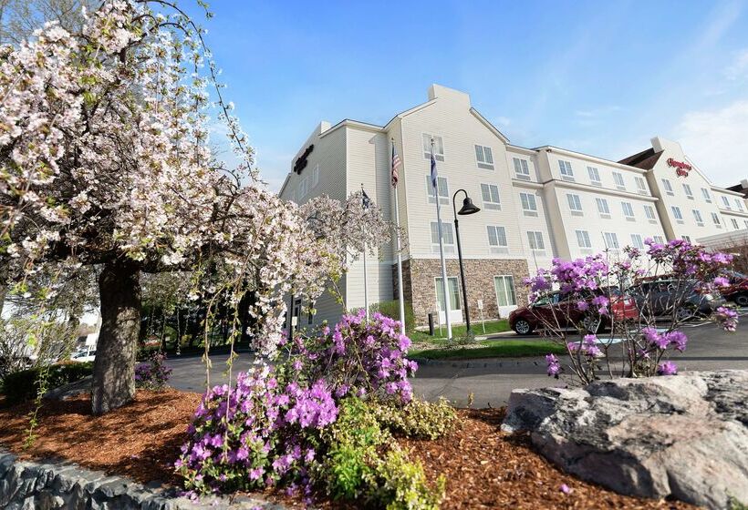 هتل Hampton Inn Nashua