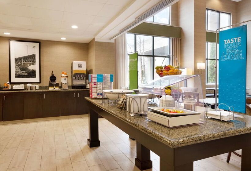 هتل Hampton Inn & Suites Birmingham East Irondale