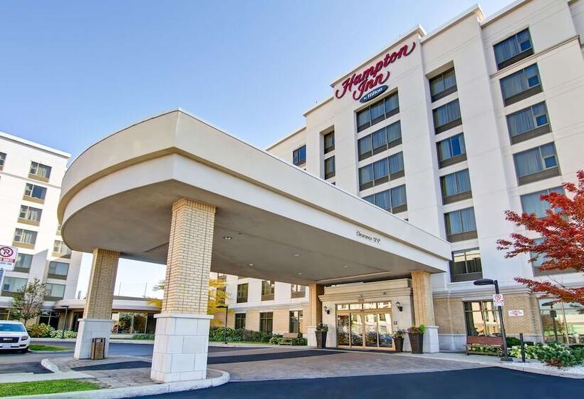 هتل Hampton Inn By Hilton Toronto Airport Corporate Centre