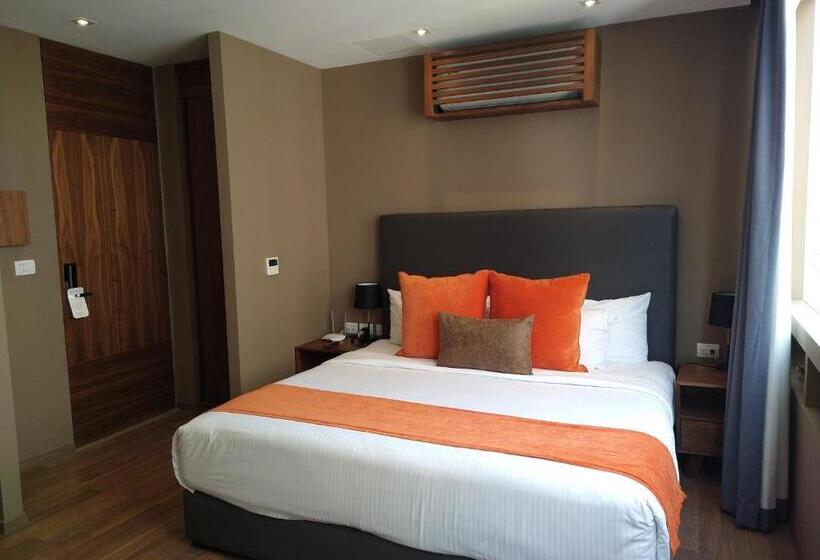 Fotos del hotel Hausuites:  11