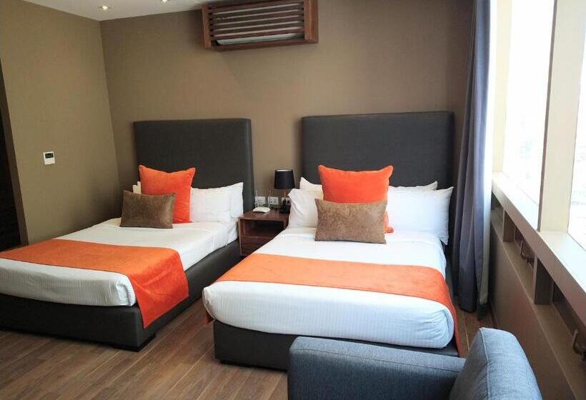 Fotos del hotel Hausuites:  13