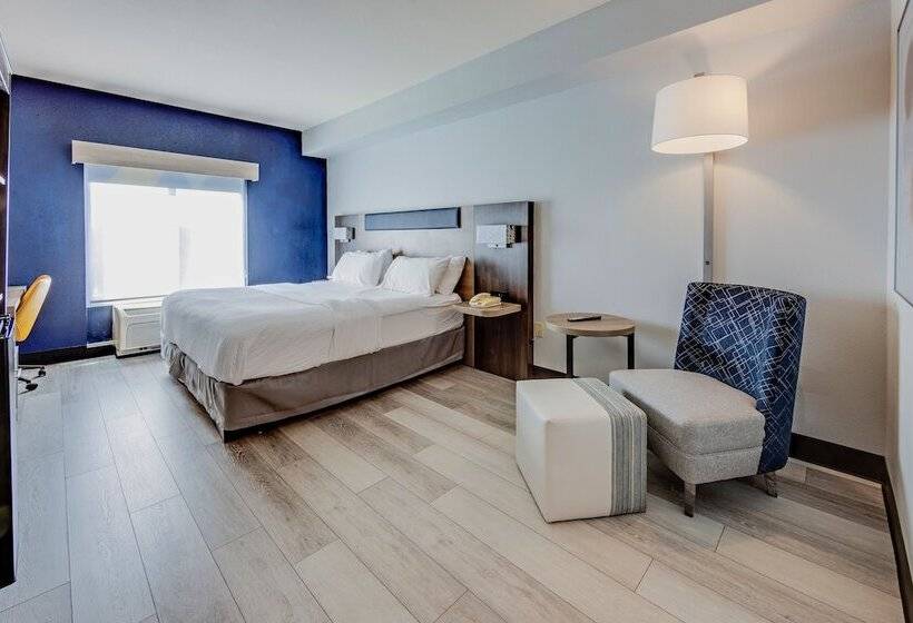 Holiday Inn Express Hotel & Suites Ohio State University  Osu Medical Center, An Ihg