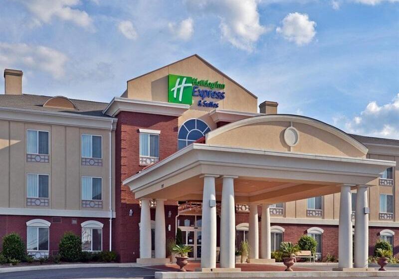 هتل Holiday Inn Express  & Suites Dothan North