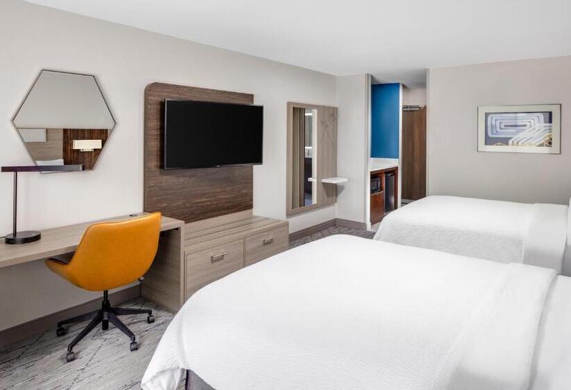 هتل Holiday Inn Express Kearney, An Ihg