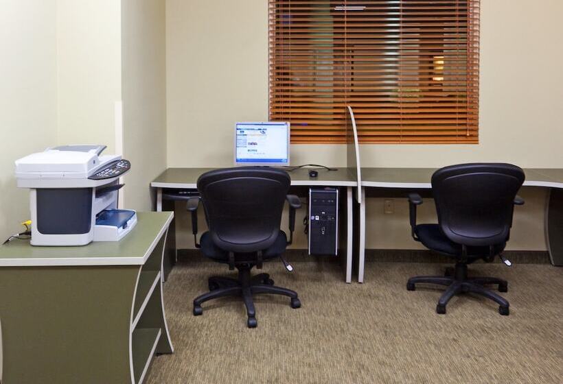 Fotos del hotel Holiday Inn Express & Suites Monterrey Aeropuerto, An Ihg:  12