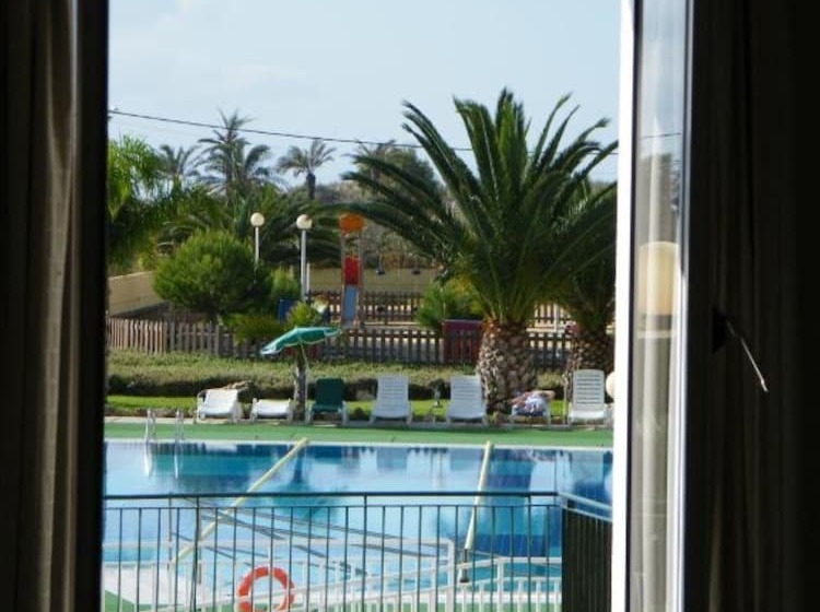 هتل Inatel Porto Santo