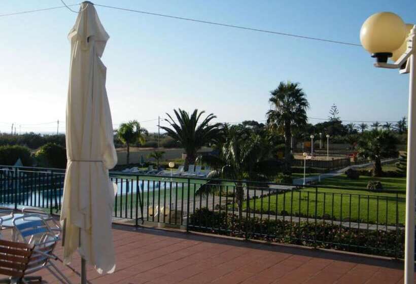 هتل Inatel Porto Santo
