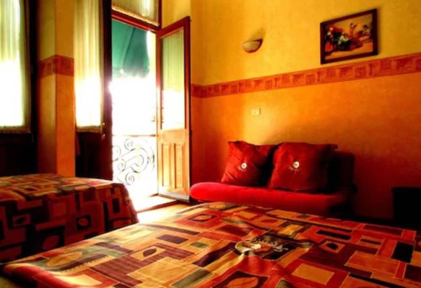 Fotos del hotel Hotel La Alhondiga:  3