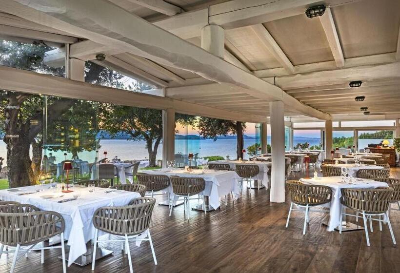 هتل La Rocca Resort & Spa