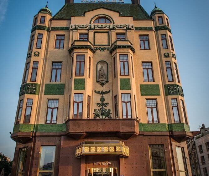 هتل Moskva