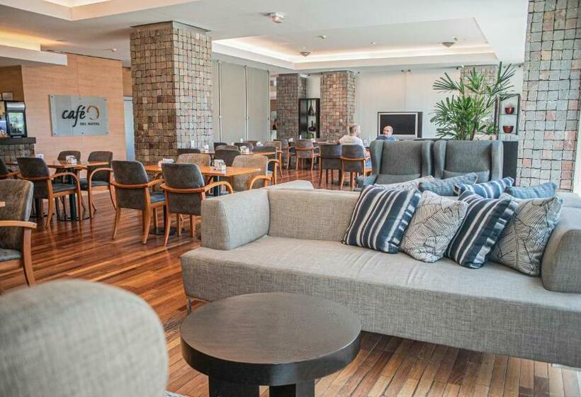 هتل Orfeo Suites Cordoba