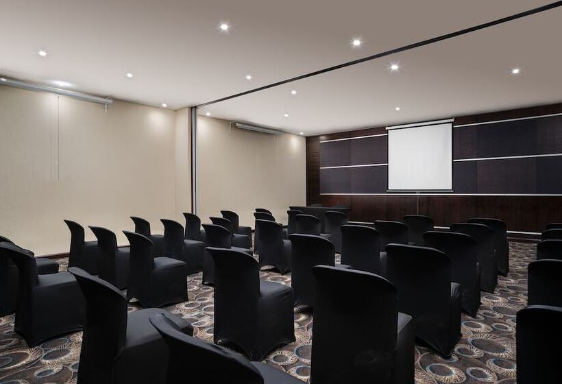Premier Hotel O.r. Tambo