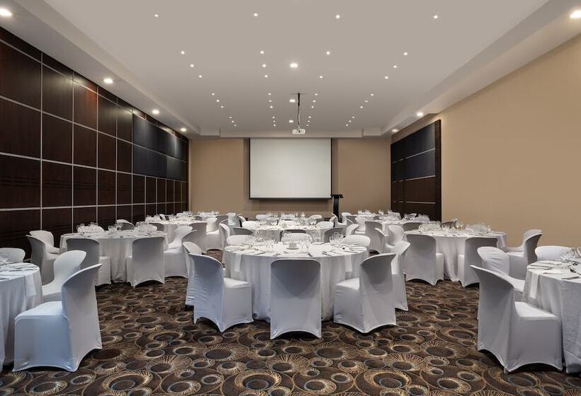 Premier Hotel O.r. Tambo