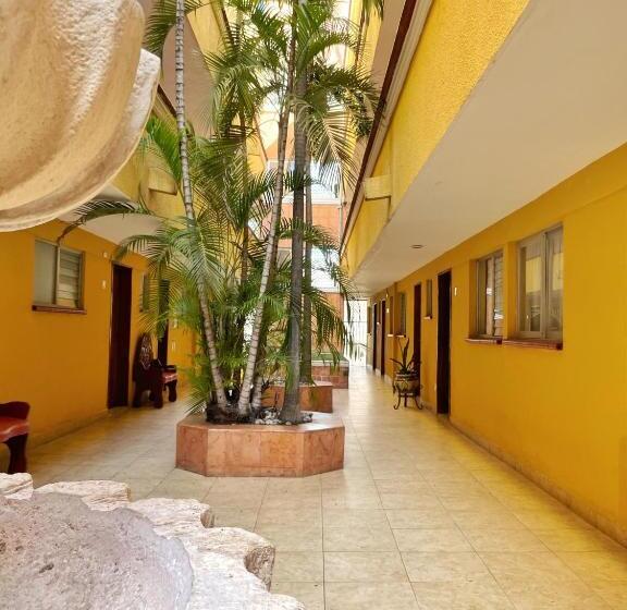 Fotos del hotel Suites Cancun Center:  36