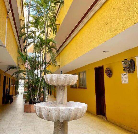 Fotos del hotel Suites Cancun Center:  32