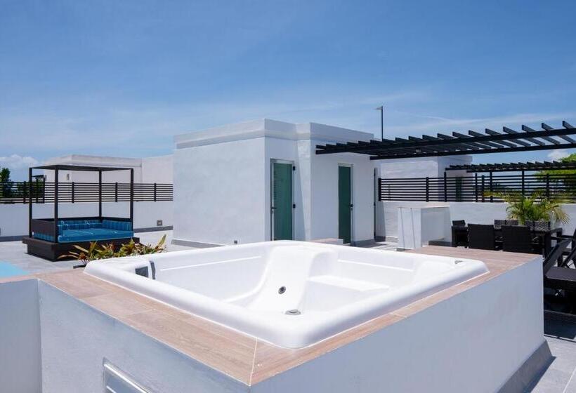 Fotos del hotel The Fives Beach & Residences   All Senses Inclusive:  54