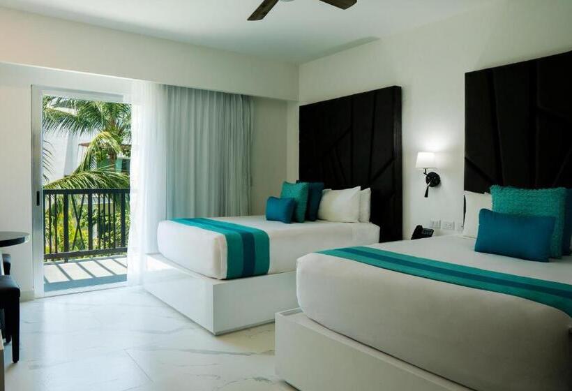 ホテル The Fives Beach  And Residences  All Senses Inclusive