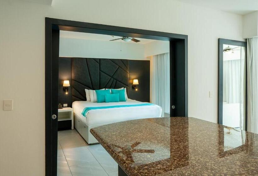 Fotos del hotel The Fives Beach & Residences   All Senses Inclusive:  17
