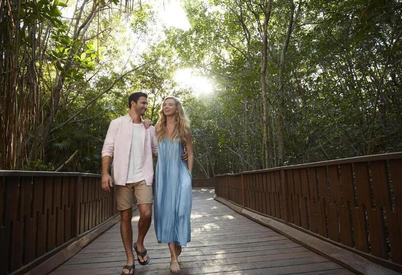 Fotos del hotel The Fives Beach & Residences   All Senses Inclusive:  42