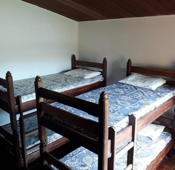 Ubatuba Surf Hostel, Apenas A 60 Metros Da Praia Da Lagoinha!